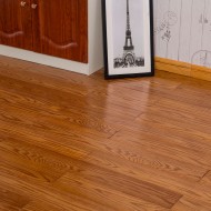地板缝隙什么原因造成的?是木地板本身质量原因吗?木之初地板